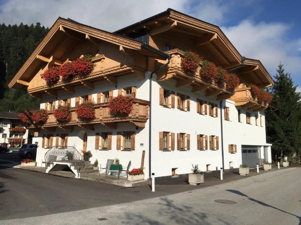 Apart Soellbacherhof Fuegen Luaran gambar